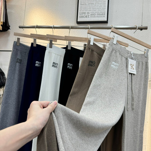 KELTIS Knitted Loose Straight Cut Pant